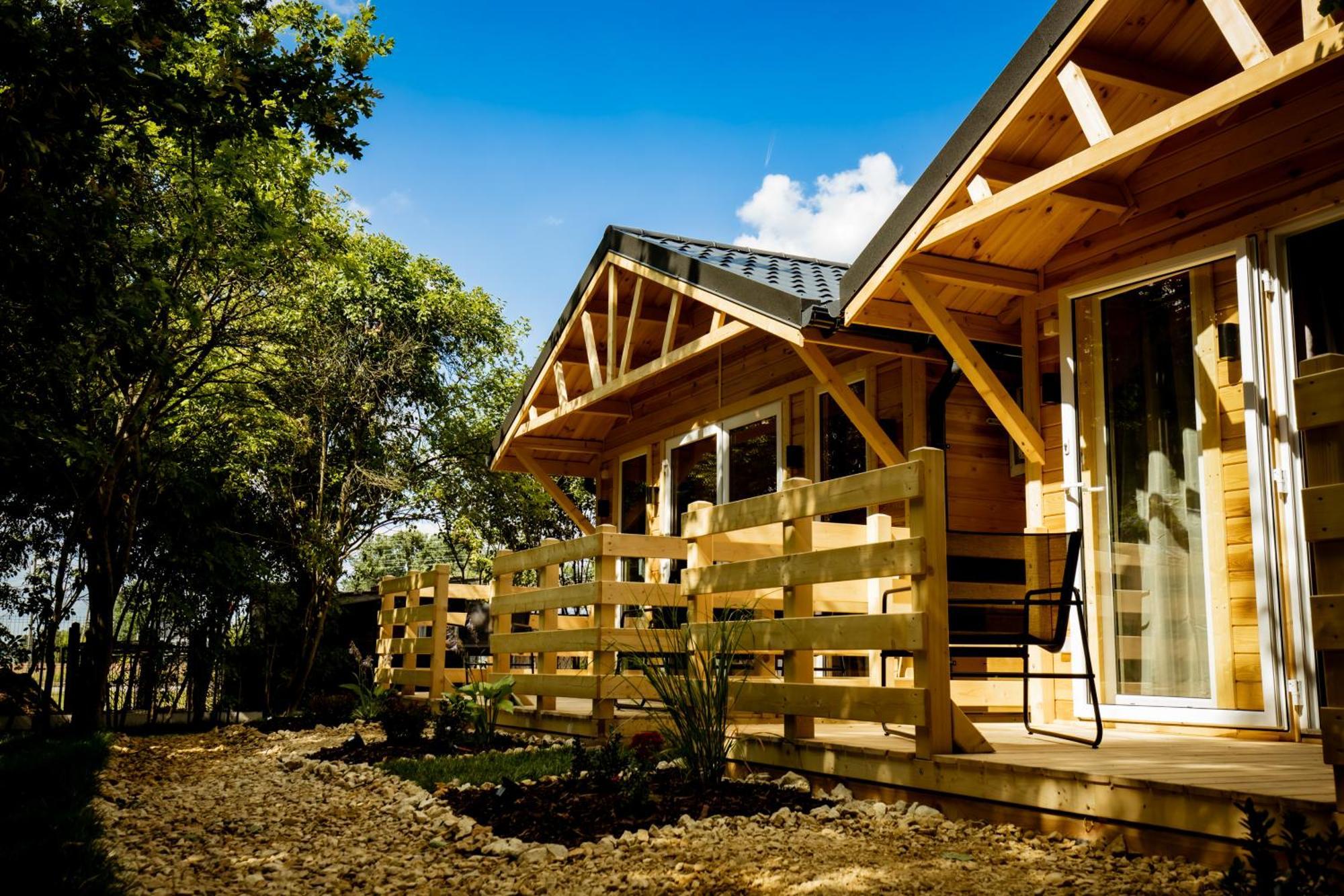 Osada Zator Family Resort & Spa Exterior photo